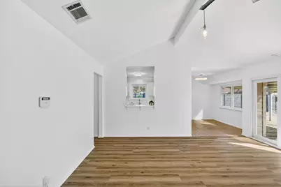 11507 Elk Park Circle, Austin, TX 78759 - Photo 9