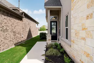 829 Faith Dr, Liberty Hill, TX 78642 - Photo 9