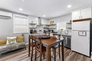 1303 Newfield Ln, Austin, TX 78703 - Photo 31