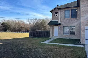 7813 Marble Ridge Dr, Austin, TX 78747 - Photo 3