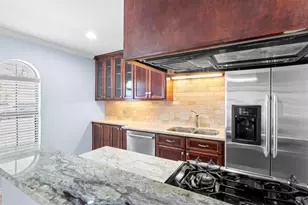 407 E 45th St, Austin, TX 78751 - Photo 15