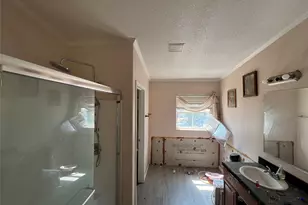 111 Road Runner Ln, Bastrop, TX 78602 - Photo 9