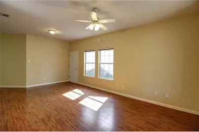 2920 Thrushwood Drive #B, Austin, TX 78757 - Photo 5