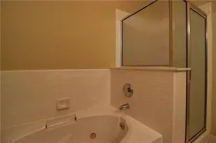 2920 Thrushwood Dr, Austin, TX 78757 - Photo 19