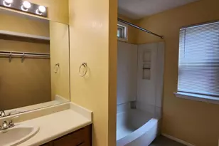 2610 Garrettson Dr, Austin, TX 78748 - Photo 11