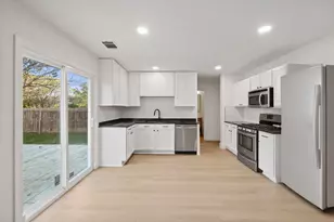 835 Brandi Cir, Kyle, TX 78640 - Photo 11