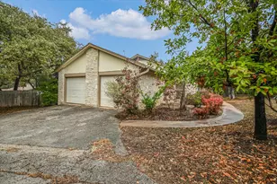 3207 Eanes Cir, Austin, TX 78746 - Photo 15