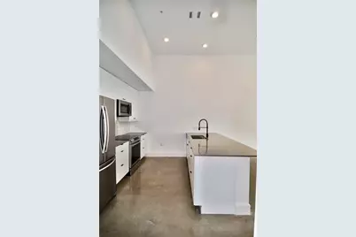 2709 E 5th Street #2105, Austin, TX 78702 - Photo 9