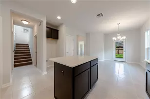 705 Durness Dr, Austin, TX 78660 - Photo 9