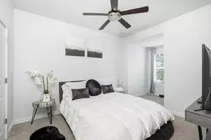 22604 Maidengrass Ln, Lago Vista, TX 78645 - Photo 11