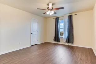 113 Calvin Smith Ln., Jarrell, TX 76537 - Photo 7