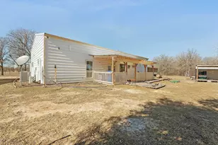 1105 County Rd 422, Bartlett, TX 76511 - Photo 21
