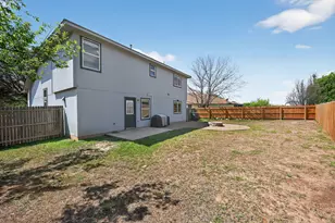 748 Bills Cir, Bastrop, TX 78602 - Photo 31