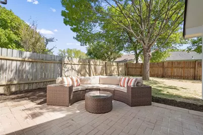 6901 Windrift Way, Austin, TX 78745 - Photo 27