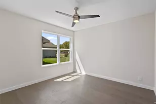6901 Windrift Way, Austin, TX 78745 - Photo 17