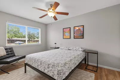 208 Skyloop Drive, Austin, TX 78745 - Photo 17