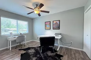 208 Skyloop Dr, Austin, TX 78745 - Photo 17
