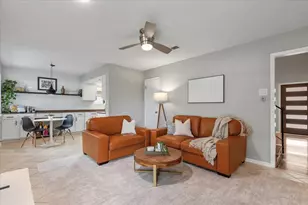 208 Skyloop Dr, Austin, TX 78745 - Photo 7