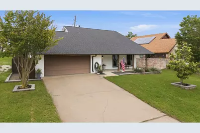 208 Skyloop Drive, Austin, TX 78745 - Photo 33