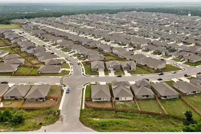 13001 Brahmin Drive, Austin, TX 78724 - Photo 9