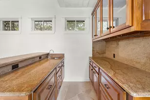 2900 Meandering River Ct, Austin, TX 78746 - Photo 25