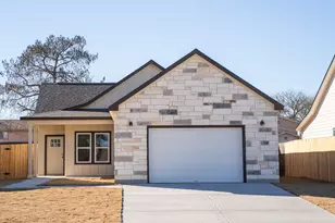 315 String Pr Wy, Smithville, TX 78957 - Photo 3