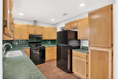 903 Travis Street, Lockhart, TX 78644 - Photo 17