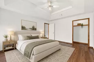 903 Travis St, Lockhart, TX 78644 - Photo 23