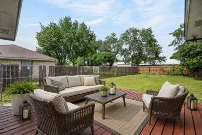 903 Travis Street, Lockhart, TX 78644 - Photo 35