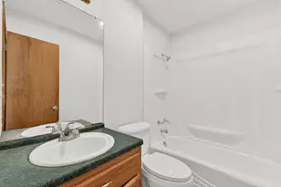 903 Travis St, Lockhart, TX 78644 - Photo 19
