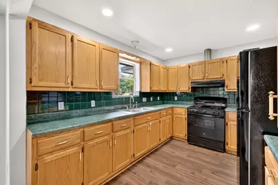 903 Travis Street, Lockhart, TX 78644 - Photo 15
