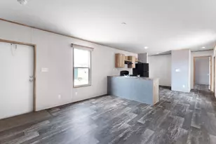 900 Odessa St, Kingsland, TX 78639 - Photo 5