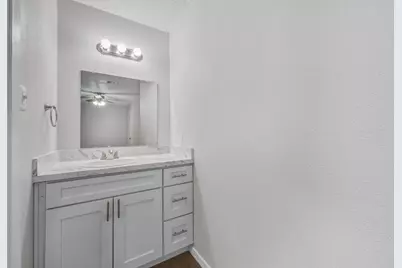 1914 Valley Hill Circle #B, Austin, TX 78741 - Photo 11