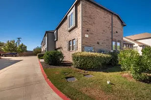 7220 Wyoming Springs Dr, Round Rock, TX 78681 - Photo 19