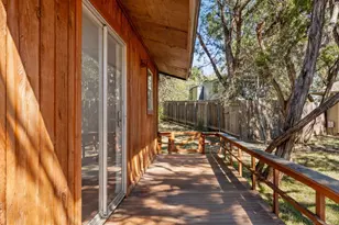 302 Venture Blvd S, Lago Vista, TX 78645 - Photo 23