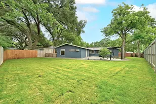 5700 Avenue G, Austin, TX 78752 - Photo 13