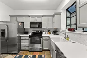 1741 Spyglass Dr, Austin, TX 78746 - Photo 9