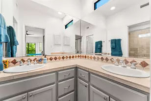 1741 Spyglass Dr, Austin, TX 78746 - Photo 15