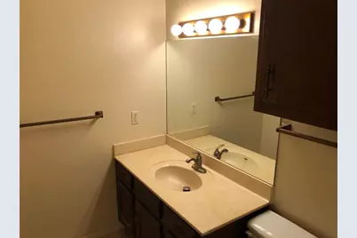 914 W Meadowmere Lane, Austin, TX 78758 - Photo 19