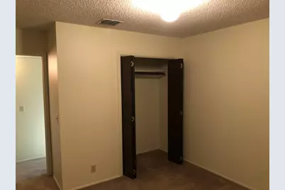 914 W Meadowmere Lane, Austin, TX 78758 - Photo 15