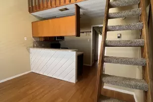 2210 Pearl St, Austin, TX 78705 - Photo 3