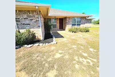 208 Settlers Ridge Ridge, Bertram, TX 78605 - Photo 3