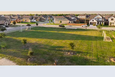 13117 Lapoynor Street, Manor, TX 78653 - Photo 31