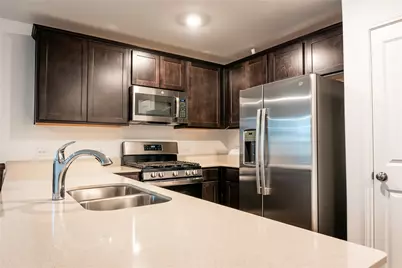 406 Halfmoon Drive, Lockhart, TX 78644 - Photo 5