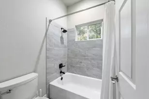 422 E Woodlawn Ave, San Antonio, TX 78212 - Photo 25