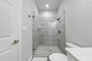 422 E Woodlawn Ave, San Antonio, TX 78212 - Photo 23