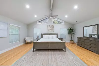 422 E Woodlawn Avenue, San Antonio, TX 78212 - Photo 13