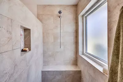 137 W Oak Drive, Cedar Creek, TX 78612 - Photo 23