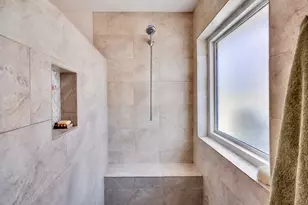 137 W Oak Dr, Cedar Creek, TX 78612 - Photo 23