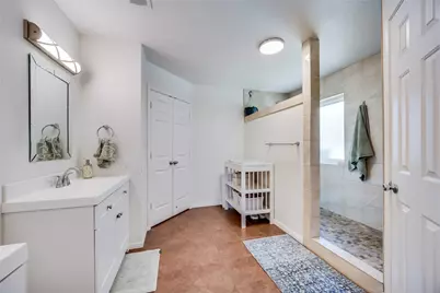 137 W Oak Drive, Cedar Creek, TX 78612 - Photo 25